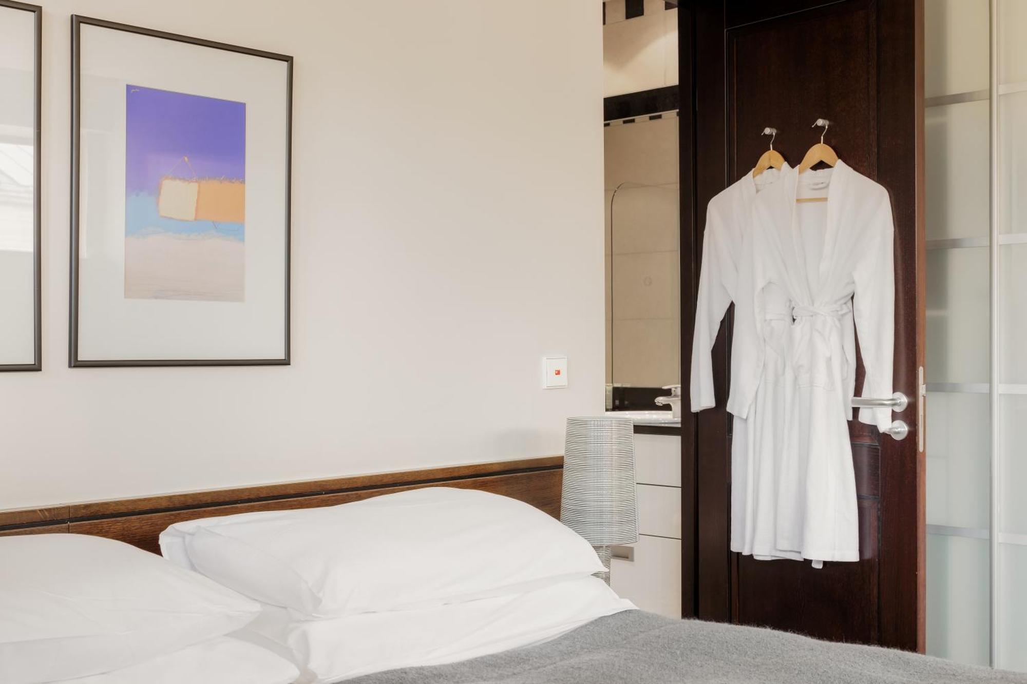 Hotel Bergs Suites 里加 外观 照片