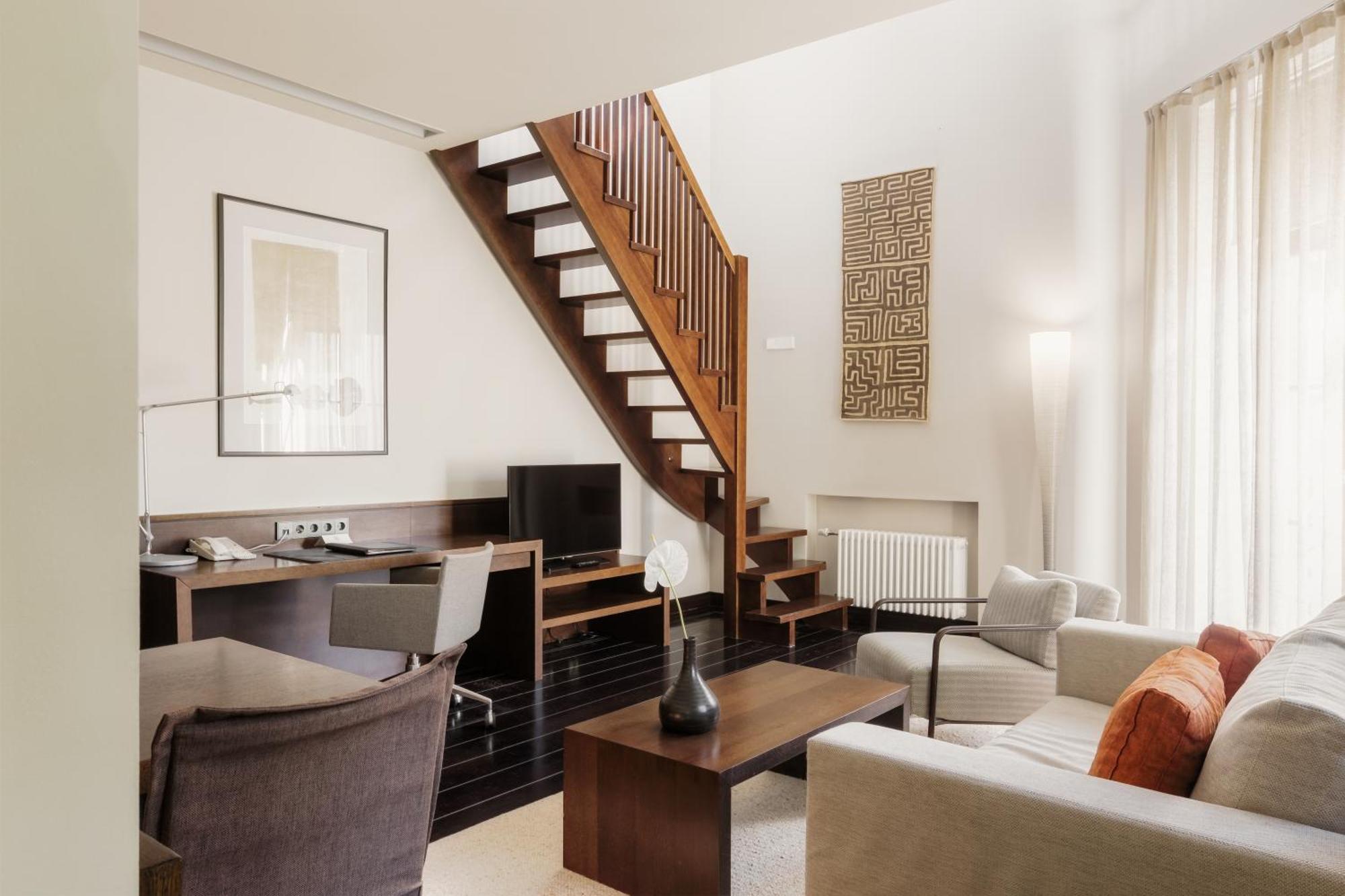 Hotel Bergs Suites 里加 外观 照片